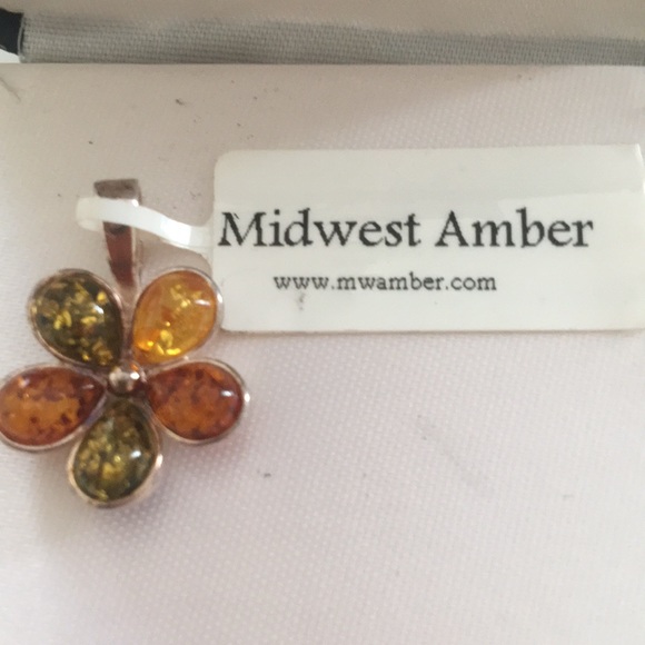 Genuine Amber Sterling Silver pendant - Picture 2 of 3